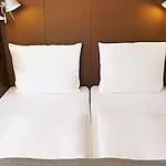 Berlin-dreilinden Hotel
