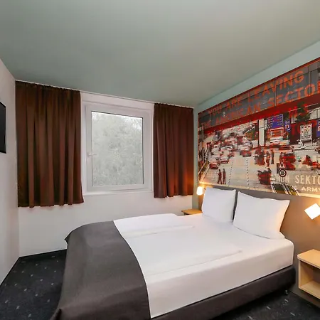 Hotel Berlin-dreilinden 3*
