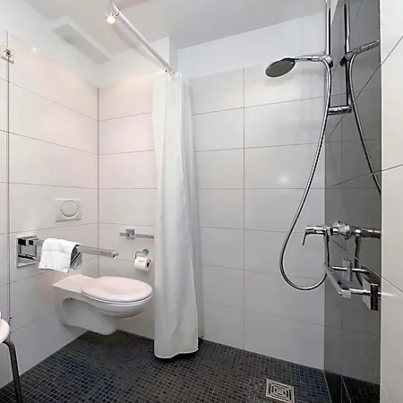 Berlin-dreilinden Hotel 3*