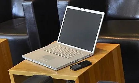 Berlin-dreilinden فندق كلاينماخنو