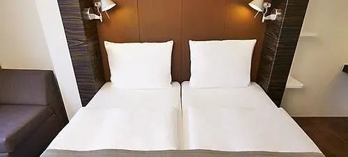 Berlin-dreilinden فندق